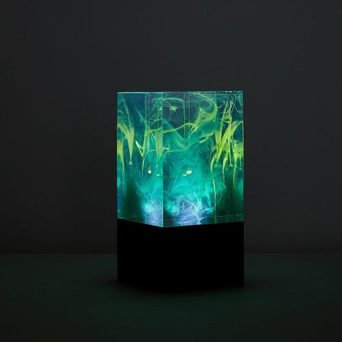 Resin table decor